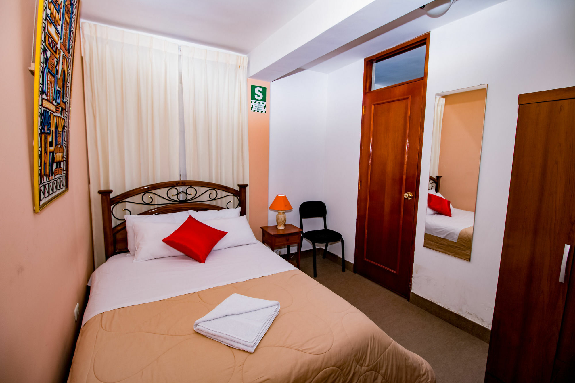 Sonnenthal Bed & Breakfast Cusco Bagian luar foto